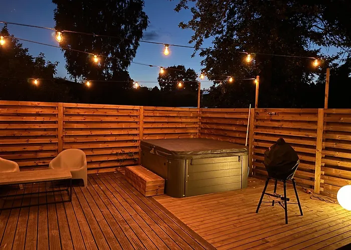 Family With Hot Tub-outdoor Area And Sauna Пярну